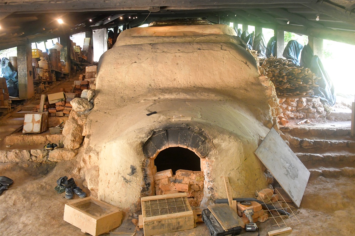 やちむんの里・北窯共同売店_1