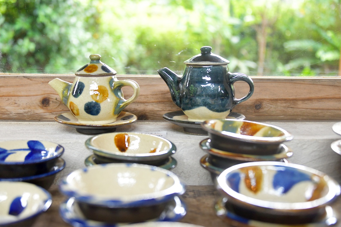 やちむんの里・北窯共同売店_6339