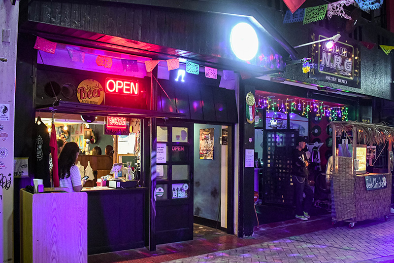 中の町・コザアーケード周辺 | 沖縄観光快適度マップ