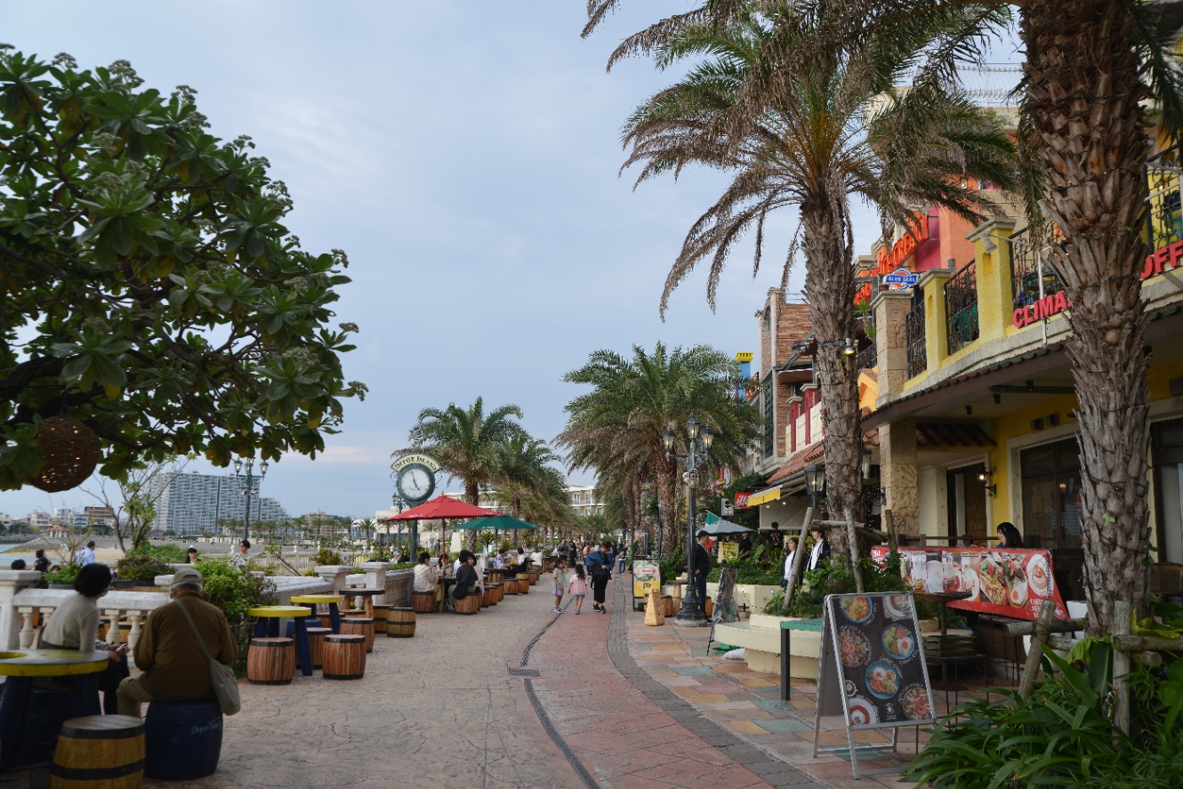 アメリカンビレッジ_9