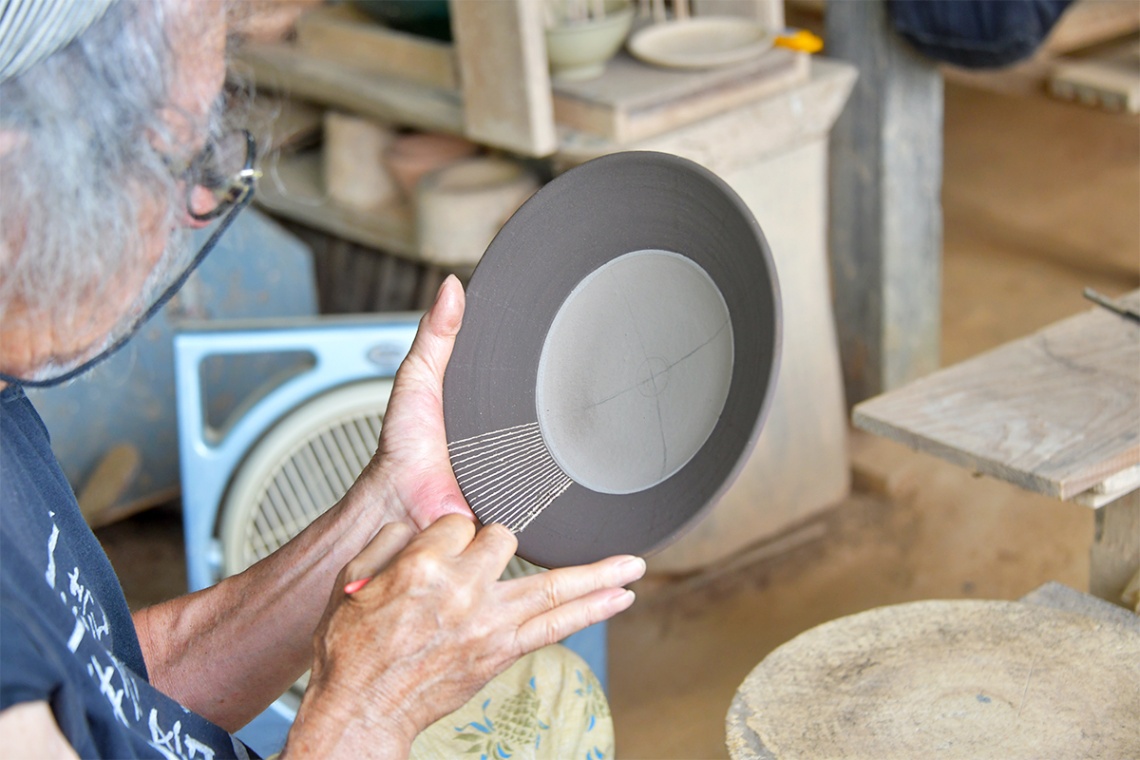 やちむんの里・北窯共同売店_11